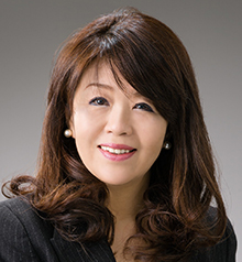 会長　堀井　亮木子